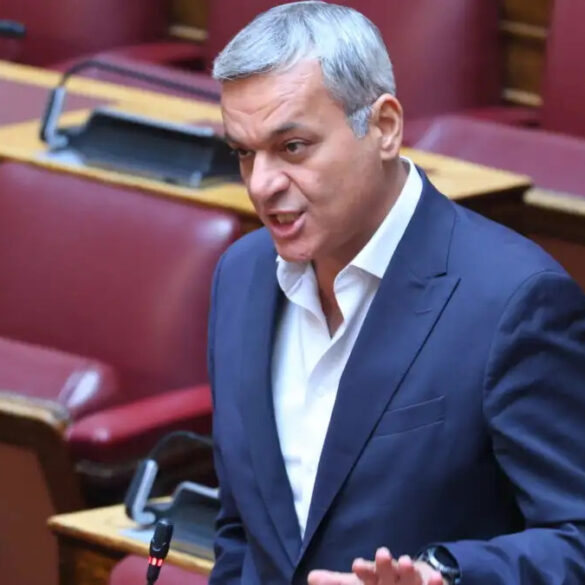 Παραιτήθηκε από βουλευτής ο Χάρης Μαμουλάκης: «Ένας κύκλος έκλεισε»