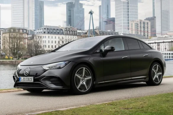 Η Mercedes αλλάζει στρατηγική για τα ηλεκτρικά της μοντέλα