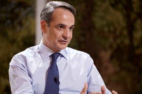 Εξωνυχιστικός έλεγχος όλων των πολεοδομικών καταγγελιών της Μυκόνου αποφασίστηκε στη σύσκεψη υπό τον πρωθυουργό στο Μαξίμου