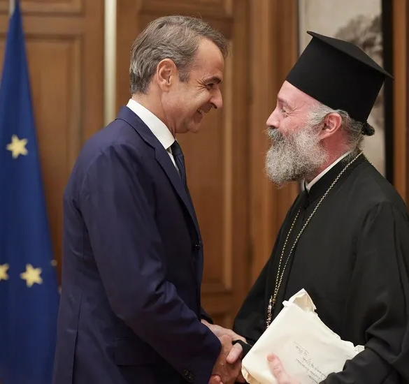 Συνάντηση Μητσοτάκη με τον Αρχιεπίσκοπο Αυστραλίας με επίκεντρο την ομογένεια