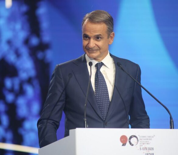 LIVE η συνέντευξη του Πρωθυπουργού Κυριάκου Μητσοτάκη στη ΔΕΘ