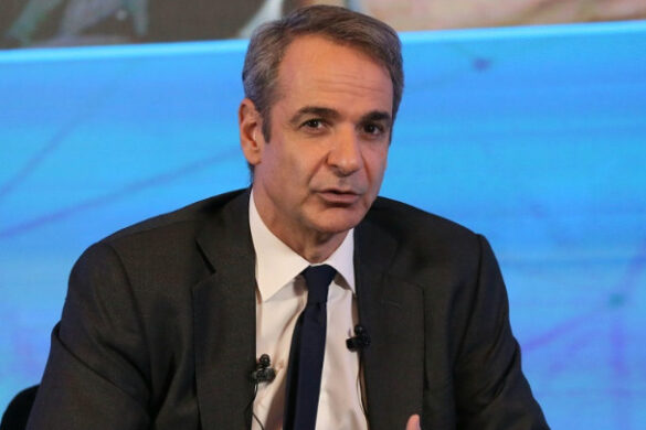 Συγχαρητήρια Μητσοτάκη σε Πέτερ Μαγιάρ για την εκλογική του νίκη