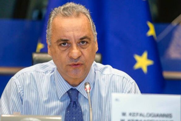 Στήριξη του εισοδήματος των ελαιοκαλλιεργητών ζητά ο Μανώλης Κεφαλογιάννης