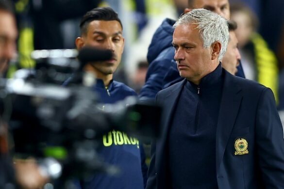 Ο Μουρίνιο διέψευσε τις φήμες για τον CR7