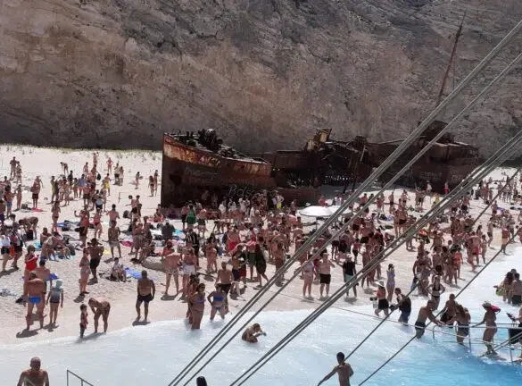 Ζάκυνθος: «Το Ναυάγιο θα καταρρεύσει με ένα σεισμό» – Τι αναφέρει ο σεισμολόγος Γεράσιμος Παπαδόπουλος