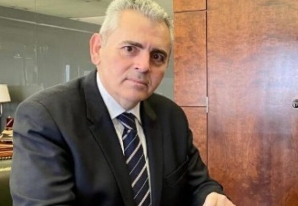 Ο Μάξιμος Χαρακόπουλος προτείνεται για τη θέση του γραμματέα της ΚΟ της ΝΔ