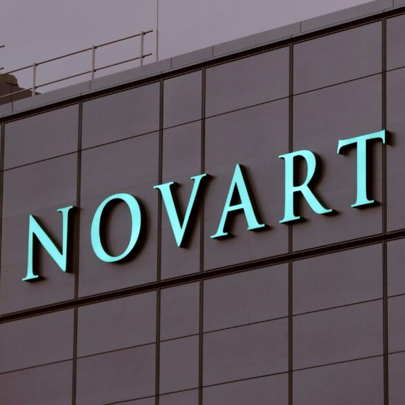 Υπόθεση Novartis: Ως ύποπτοι καλούνται σε εξηγήσεις οι δύο πρώην προστατευόμενοι μάρτυρες