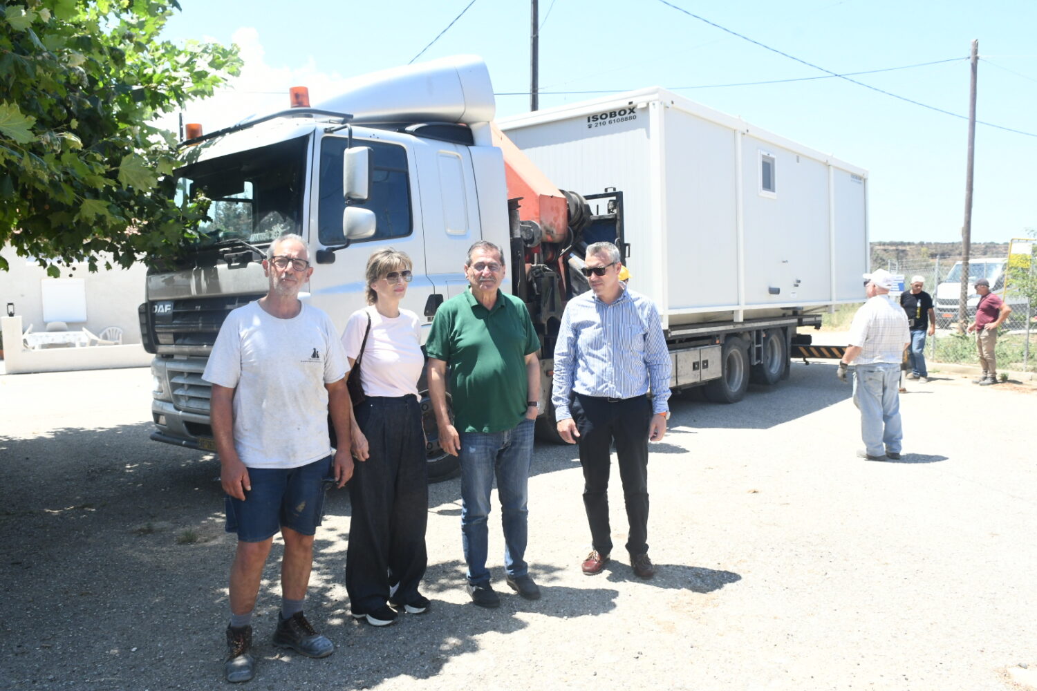 Πάτρα: Τοποθετήθηκαν τα πρώτα κοντέινερς για τις πυρόπληκτους της περυσινής φωτιάς 2 oikismoi pyropliktoi