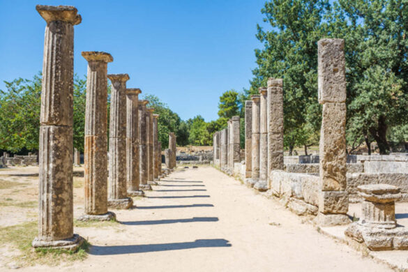 Μενδώνη: «Θα γίνει ό,τι είναι δυνατόνγια την προστασία του μουσείου της Αρχαίας Ολυμπίας»