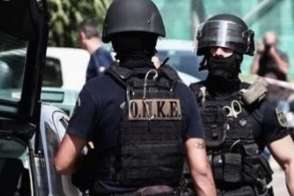 Συναγερμός στον ΕΦΚΑ Κεραμεικού: Άνδρας πυροβόλησε με καραμπίνα