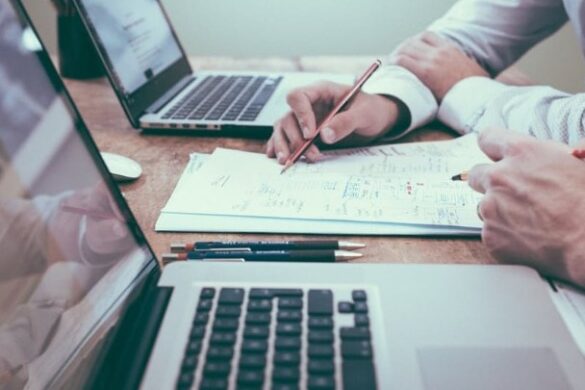 Τι αλλάζει από το 2025 για επαγγελματίες και επιχειρήσεις