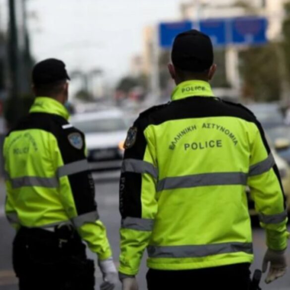 Παγκράτι: Σύλληψη 47χρονης που οδηγούσε μεθυσμένη στη οδό Ολυμπιάδος – Χτύπησε 4 οχήματα