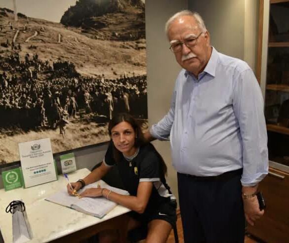 Το Δημοτικό Μουσείο Καλαβρυτινού Ολοκαυτώματος επισκέφθηκε η γυναικεία ομάδα ποδοσφαίρου της ΑΕΚ