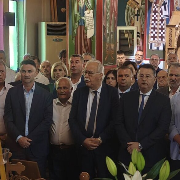 Στις εκδηλώσεις μνήμης στο Κομμένο Άρτας ο Δήμαρχος Καλαβρύτων Θανάσης Παπαδόπουλος