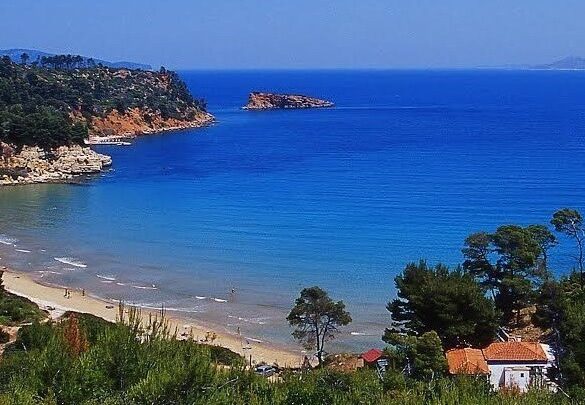 Η Ελλάδα μεταξύ των πρωταθλητών της Ευρώπης στα καθαρά νερά κολύμβησης