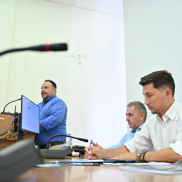 Πάτρα-ΠΑΣΟΚ: Παρουσία Χρηστίδη παρουσιάστηκαν οι 17 Δεσμεύσεις για τους συνταξιούχους