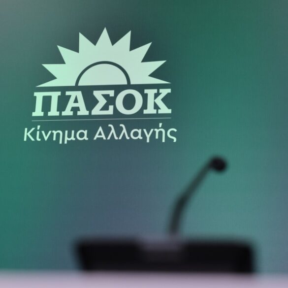 Ηράκλειο: Στους ρυθμούς της 3ης Σεπτέμβρη η ύπαιθρος – Σαρωτικές επαφές στελεχών και βουλευτών του ΠΑΣΟΚ σε χωριά του νομού