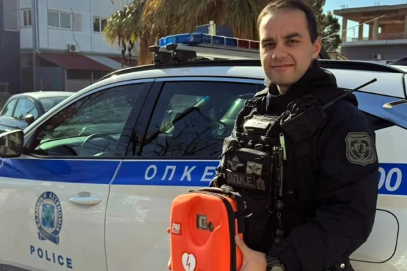 Με πρωτοβουλία Πυργιώτη αστυνομικού περιπολικό εξοπλίστηκε με αυτόματο απινιδωτή!