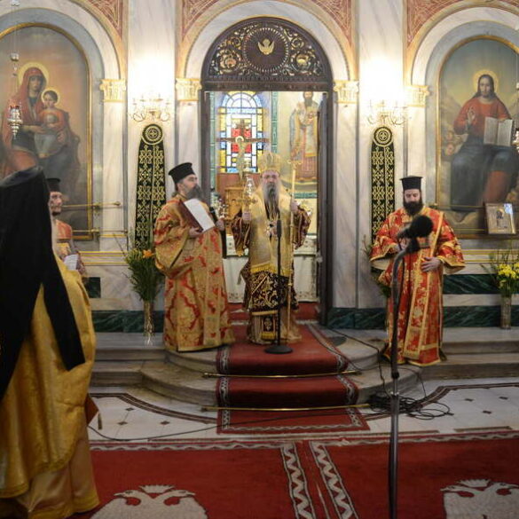 Πάτρα : Με μεγαλοπρέπεια εορτάστηκε η Κυριακή της Ορθοδοξίας στον Ιερό Ναό Ευαγγελιστρίας.
