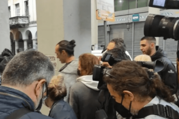 Πάτρα: Ελεύθερος ο προπονητής που κατηγορείται για παρενόχληση 14χρονης – Δεκτό το αίτημα αποφυλάκισης