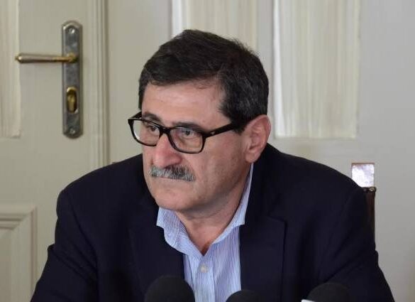 O δήμαρχος Πατρέων, εκφράζει την θλίψη του για την απώλεια της Πόπης Κωνσταντοπούλου