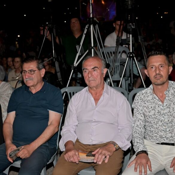 Πάτρα: Ο Κώστας Πελετίδης και μέλη της δημοτικής αρχής στο 28ο Φεστιβάλ Λαϊκού Χορού στο Σούλι