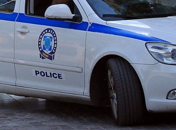 Ηράκλειο: Παιδί παρασύρθηκε από αυτοκίνητο έξω από σχολείο – Φέρει ελαφρά τραύματα