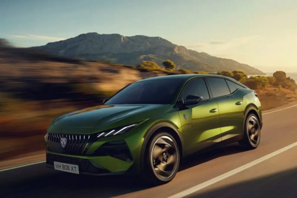 Εντυπωσιακή είσοδος στην αγορά του νέου Peugeot 408