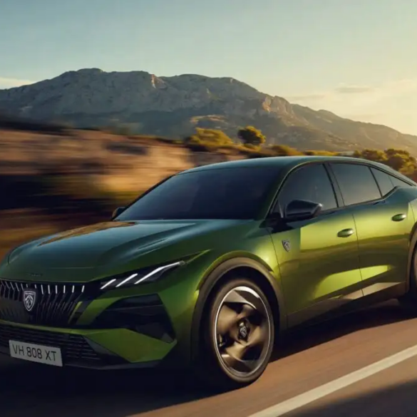Εντυπωσιακή είσοδος στην αγορά του νέου Peugeot 408
