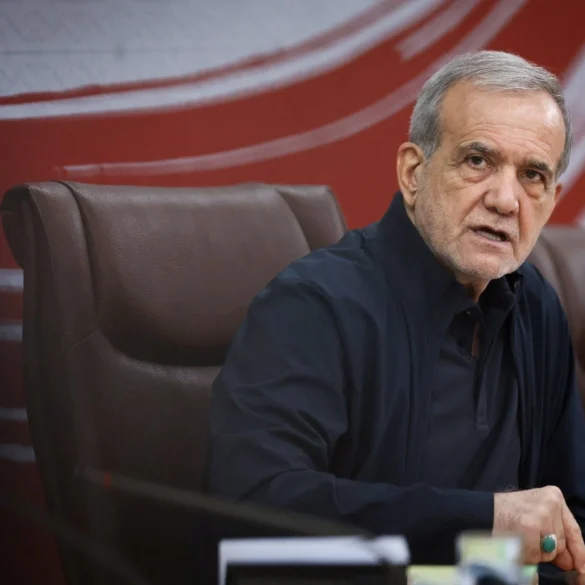 Ιράν: Ο Πεζεσκιάν ζητά ενότητα των μουσουλμανικών χωρών απέναντι σε ΗΠΑ και Ισραήλ