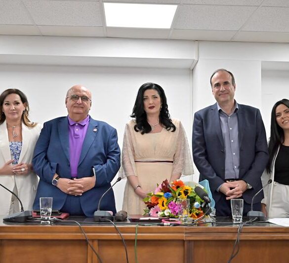 Πάτρα: Πλήθος κόσμου στην παρουσίαση βιβλίου της Πηνελόπης Λαμπούση