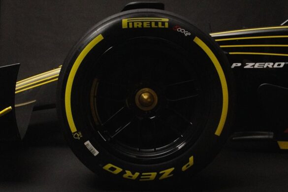 Pirelli : Με επετειακά ελαστικά 500 αγώνων F1 για το 2025