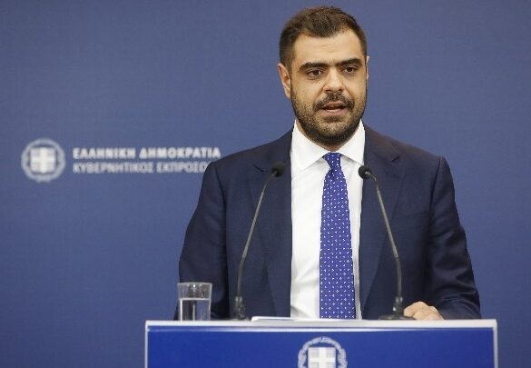 Παύλος Μαρινάκης κατά Αλέξη Τσίπρα: «Πολλή εικόνα, αλλά όχι ουσία»