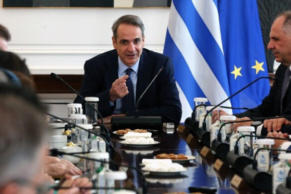 Υπό την προεδρία του Κυρ. Μητσοτάκη συνεδριάζει σήμερα το υπουργικό συμβούλιο