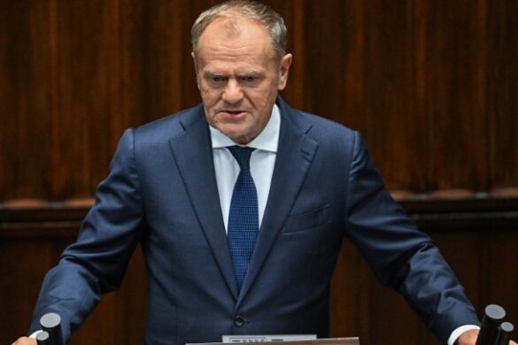Η Πολωνία δεν θα διστάσει να καταρρίψει αντικείμενα που παραβιάζουν τον εναέριο χώρο της και συνιστούν απειλή (Τουσκ)