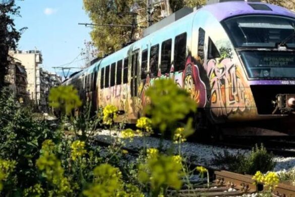 Ξανά στις ράγες ο Προαστιακός