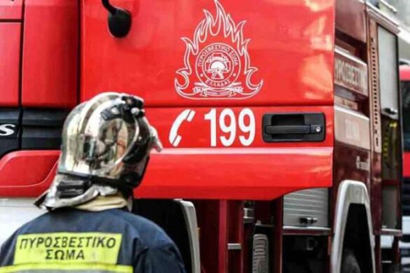 Πάτρα: Πυρκαγιά σε εξέλιξη στον Άγιο Βασίλειο – Κινητοποίηση Πυροσβεστικής και Αστυνομίας κοντά σε νηπιαγωγείο