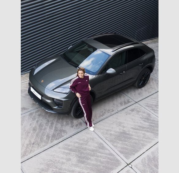 Αυτή είναι η νέα Porsche της Μαρία Σάκκαρη