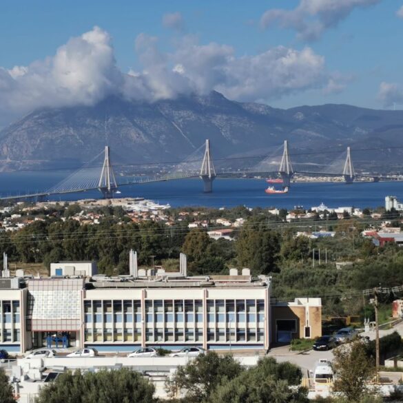 Πρέπει να κλωνοποιήσουμε την Πάτρα πάραυτα!