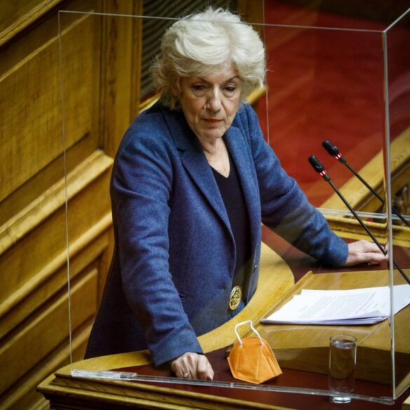 Σία Αναγνωστοπούλου: Γιατί έφυγα από τον ΣΥΡΙΖΑ