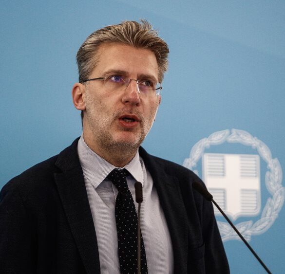 O Σκέρτσος απάντησε για το Ταμείο Ανάκαμψης με… Πορτοκάλογλου
