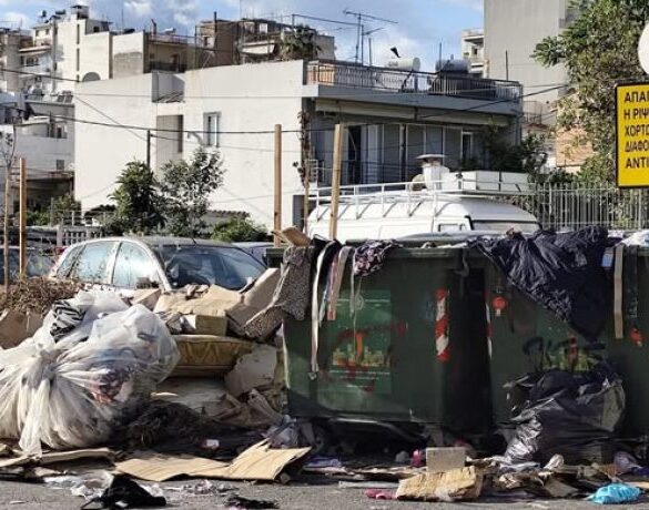 Πάτρα: “Πνίγονται” στα σκουπίδια τα Προσφυγικά – Αγανακτισμένοι οι κάτοικοι