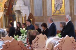 Πάτρα : Πλήθος κόσμου στην κηδεία του Σοφοκλή Κολαΐτη