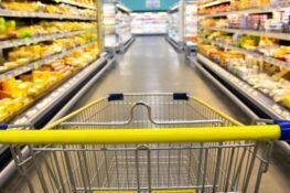 Σούπερ μάρκετ: «Απόβαση» των μεγάλων αλυσίδων στα νησιά