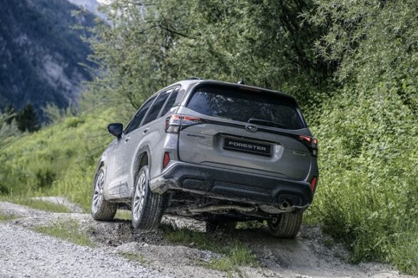 Οδηγούμε το νέο Subaru Forester στην Ελλάδα