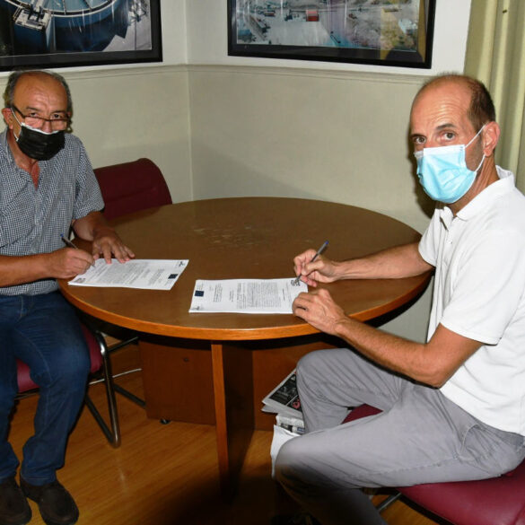 Υπογράφηκε η σύμβαση κατασκευής του εργου αποχετευσης λυματων υποζωνης που αφορα την περιοχη της πλαζ και του ελους