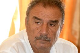 Πετρόπουλος για Θανάση Τσιμιγκάτο: “Κάναμε μαζί τον 1ο αγώνα δρόμου στη μνήμη του αδελφού του Φάνη”