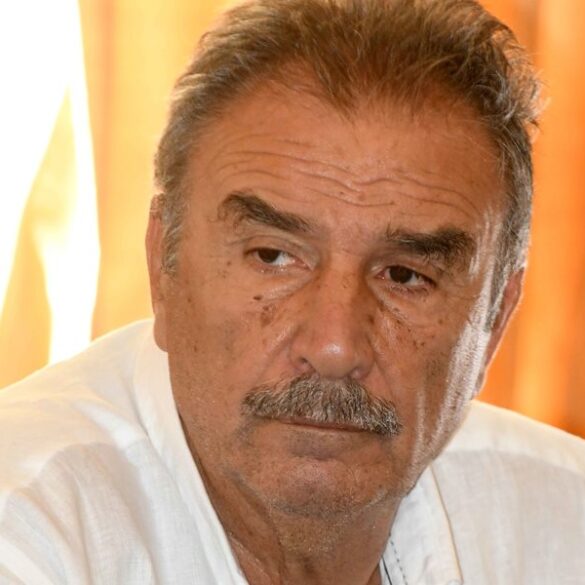 Πετρόπουλος για Θανάση Τσιμιγκάτο: “Κάναμε μαζί τον 1ο αγώνα δρόμου στη μνήμη του αδελφού του Φάνη”