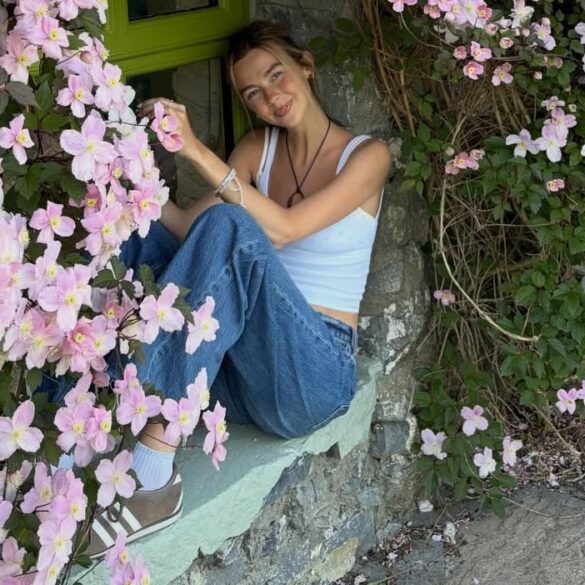 Πέθανε η influencer Σίντνεϊ Τάουλ σε ηλικία 26 ετών μετά από “μάχη” με σπάνια μορφή καρκίνου