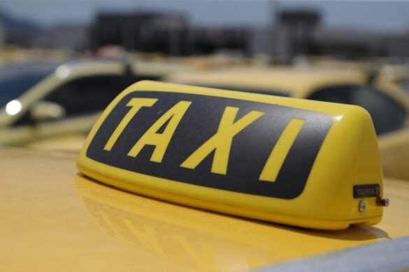 Συνελήφθη οδηγός ταξί – Χρέωσε 45 ευρώ για διαδρομή Μοναστηράκι-Πειραιάς